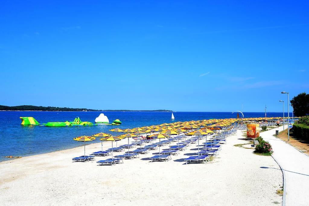 Brijunisol - 3 Apartments Top Position Near The Beautiful Beach Фажана Экстерьер фото