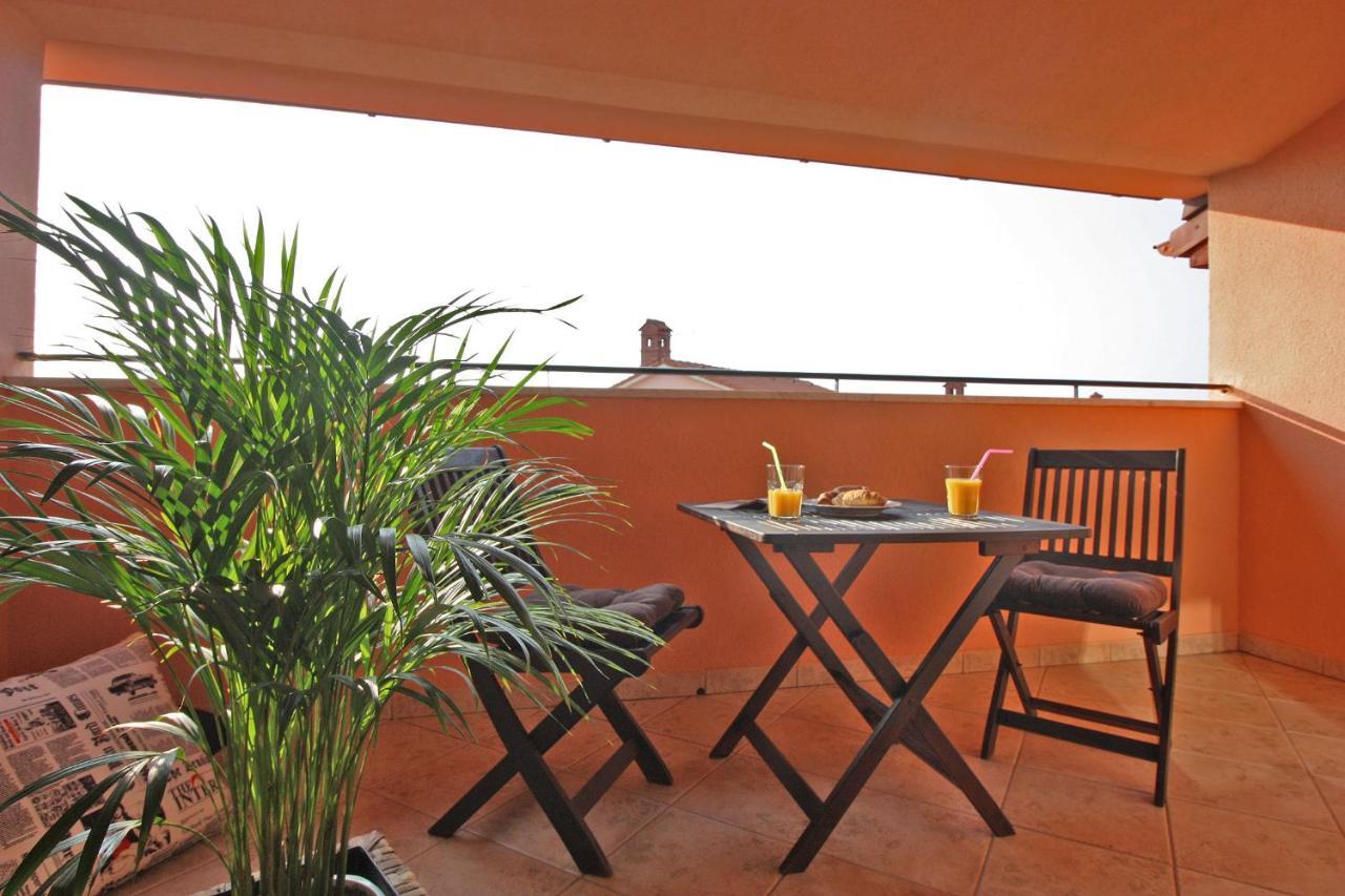 Brijunisol - 3 Apartments Top Position Near The Beautiful Beach Фажана Экстерьер фото