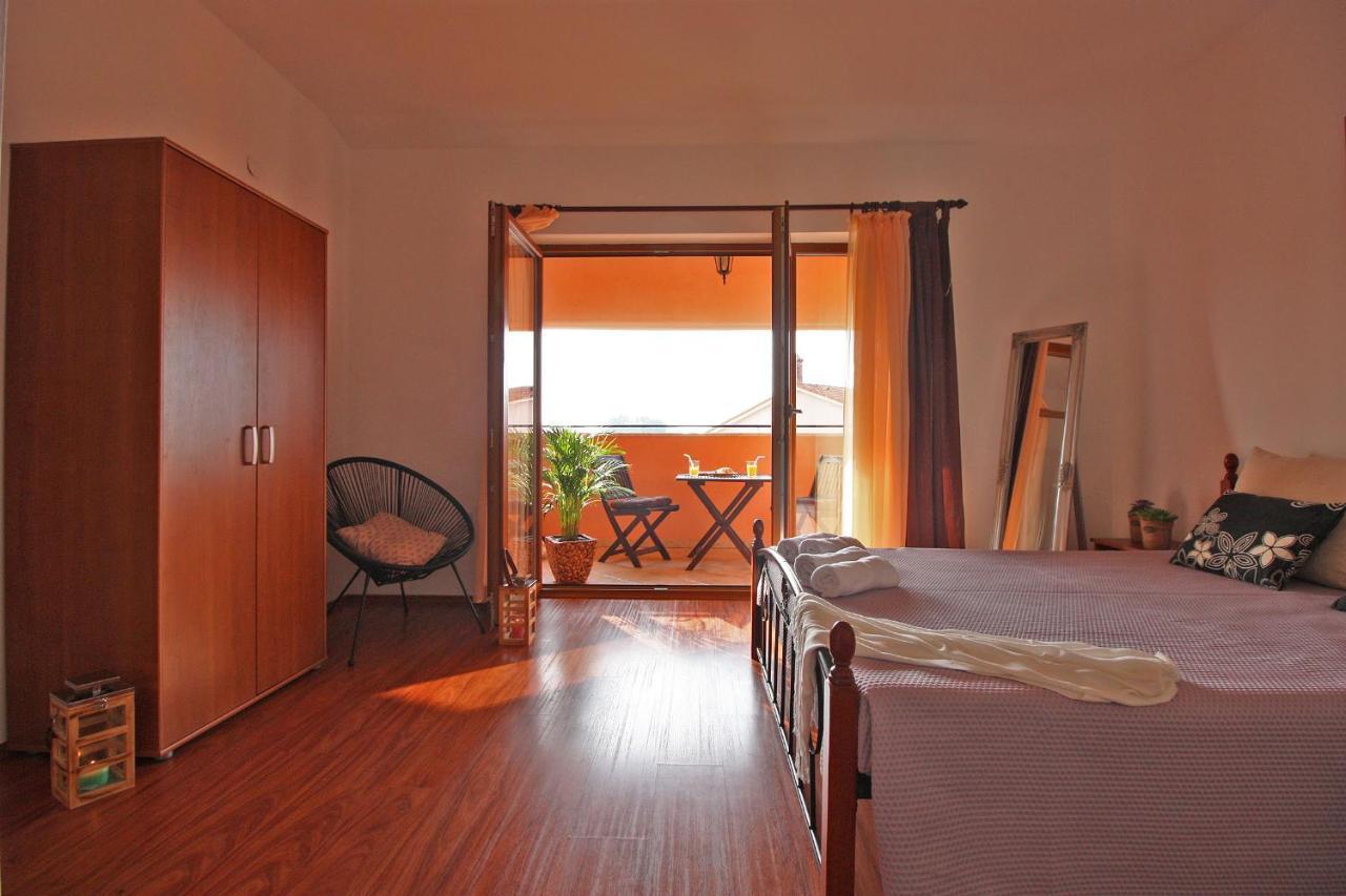 Brijunisol - 3 Apartments Top Position Near The Beautiful Beach Фажана Экстерьер фото