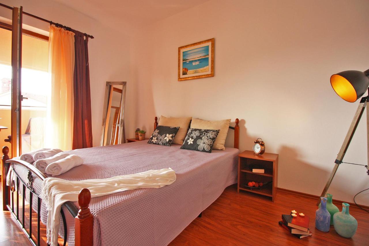 Brijunisol - 3 Apartments Top Position Near The Beautiful Beach Фажана Экстерьер фото